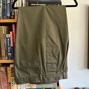 Men’s Eddie Bauer Khakis 34/30